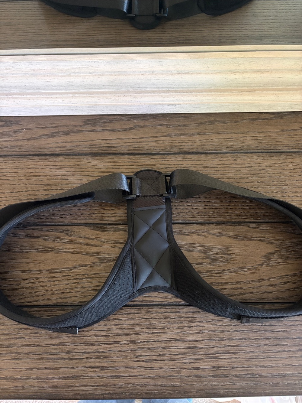 Adjustable Men/Women Posture Corrector - Black